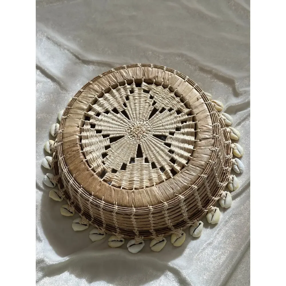 Vintage Hand Woven Seagrass Raffia Bowl Sea Shell Trim & Embroidery Boho Coastal